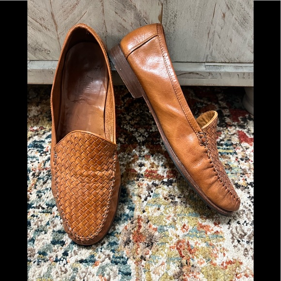 ST. VINCENT Allen Edmonds - Picture 6 of 14